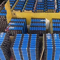黄浦正规公司高价收叉车蓄电池-大量回收锂电池